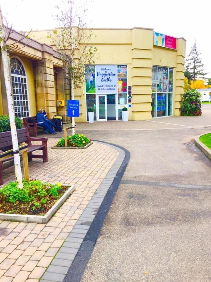 Haven Haggerston Castle Caravan Hire Cheswick  Dış mekan fotoğraf